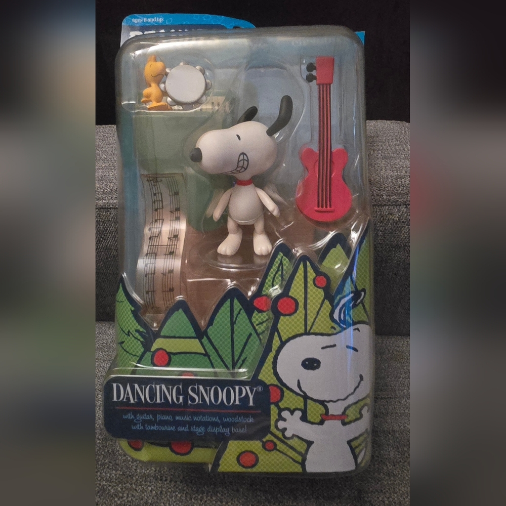 Dancing Snoopy Toy with Guitar and Drum